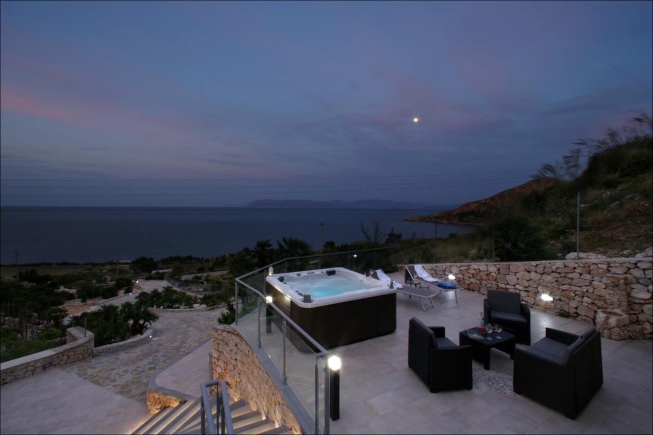 Villa Antonia - Vasca Idromassaggio Terrazza Vista Mare San Vito Lo Capo Eksteriør billede