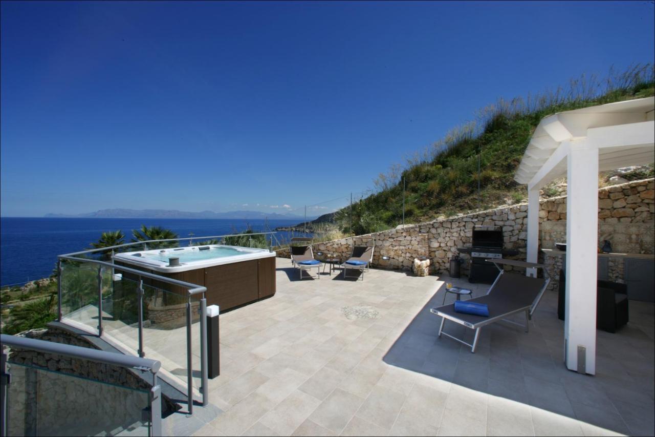 Villa Antonia - Vasca Idromassaggio Terrazza Vista Mare San Vito Lo Capo Eksteriør billede